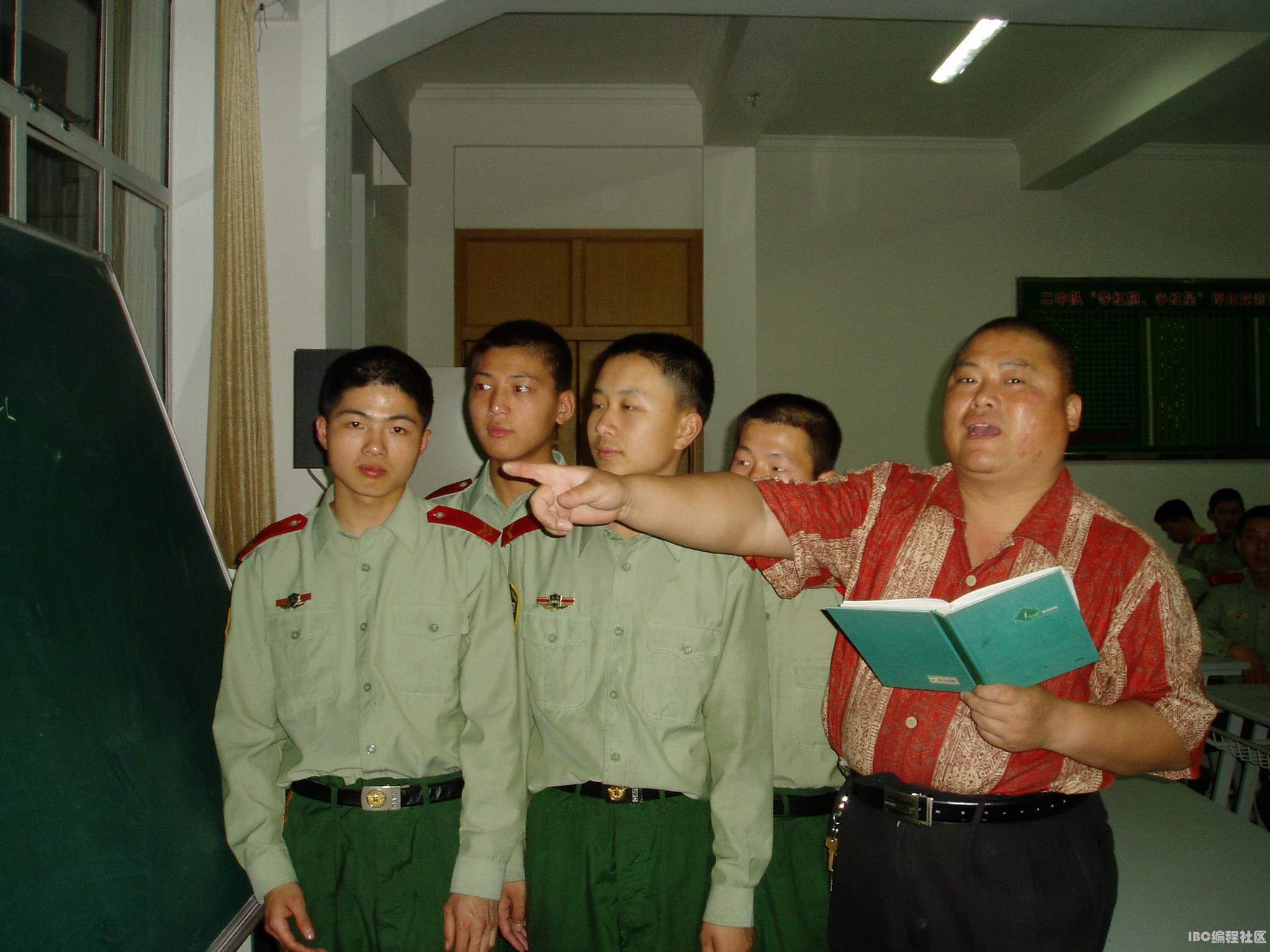 百度胖老师吧上海市公 安局轨道交通分局石宇玉老师求救  抖音快手百度贴吧百科图片视频知道搜索上海胖老师 ...