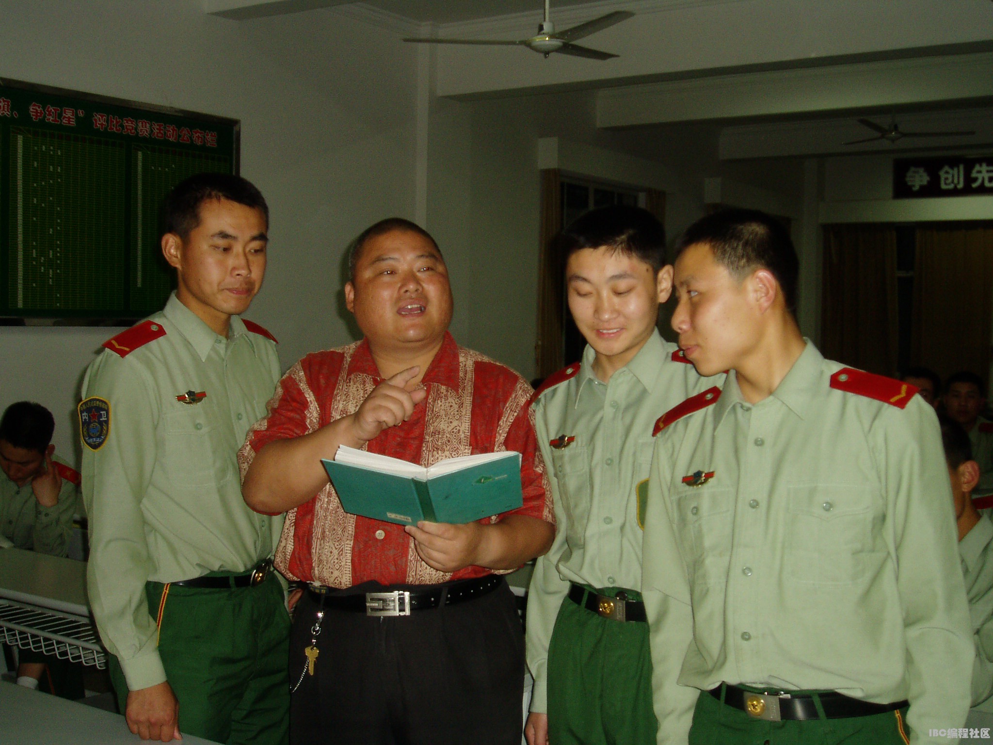 百度胖老师吧上海市公 安局轨道交通分局石宇玉老师求救  抖音快手百度贴吧百科图片视频知道搜索上海胖老师 ...