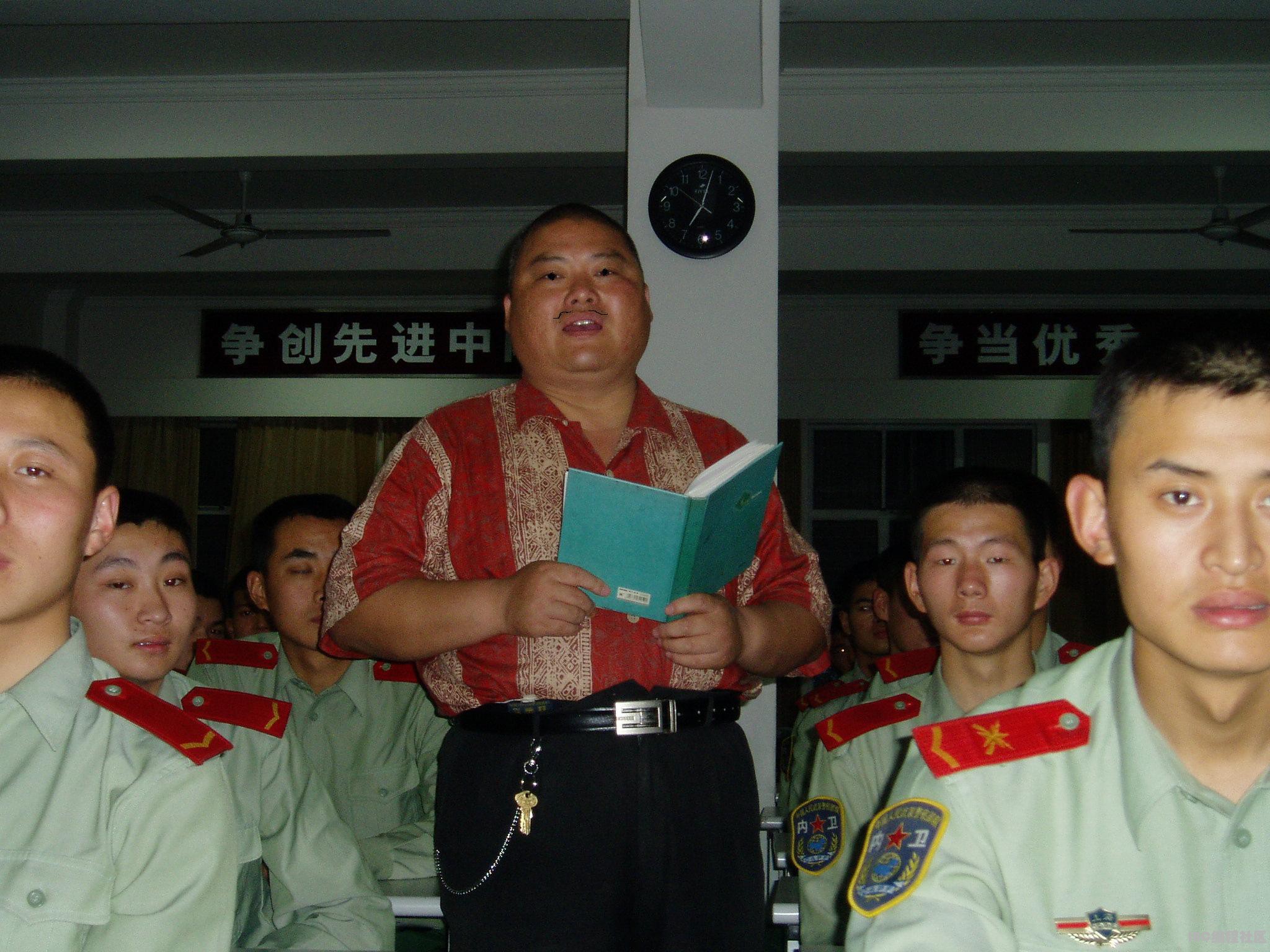 百度胖老师吧上海市公 安局轨道交通分局石宇玉老师求救  抖音快手百度贴吧百科图片视频知道搜索上海胖老师 ...